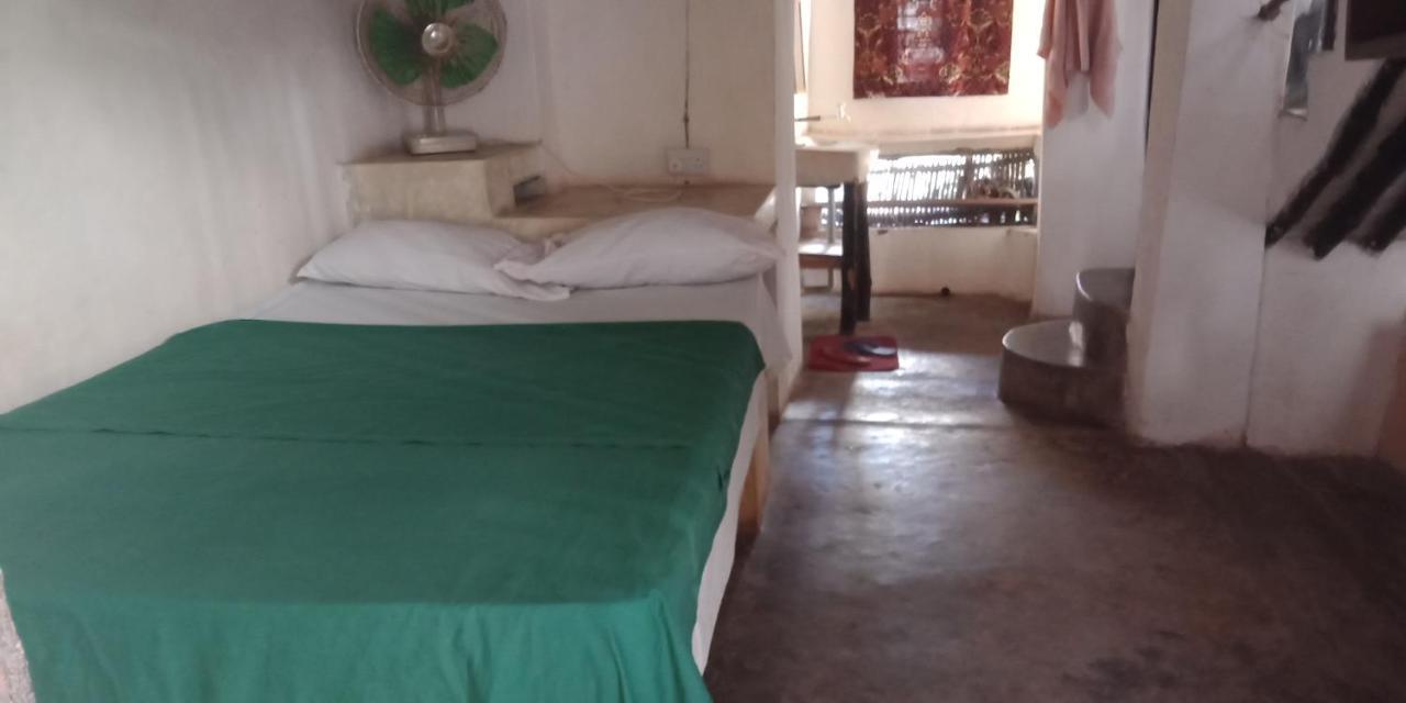 Wildebeeste Lamu Hotel Bagian luar foto